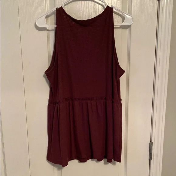 Torrid Textured Jersey Scoop Neck Button Down Babydoll Tank Maroon size 00 - Picture 4 of 4